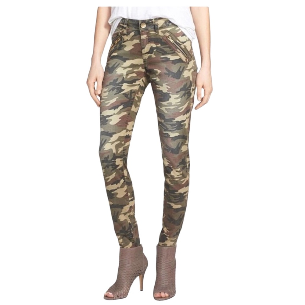 Kut From The Kloth- “Mia Toothpick Skinny” Camouflage Jeans - Size 6